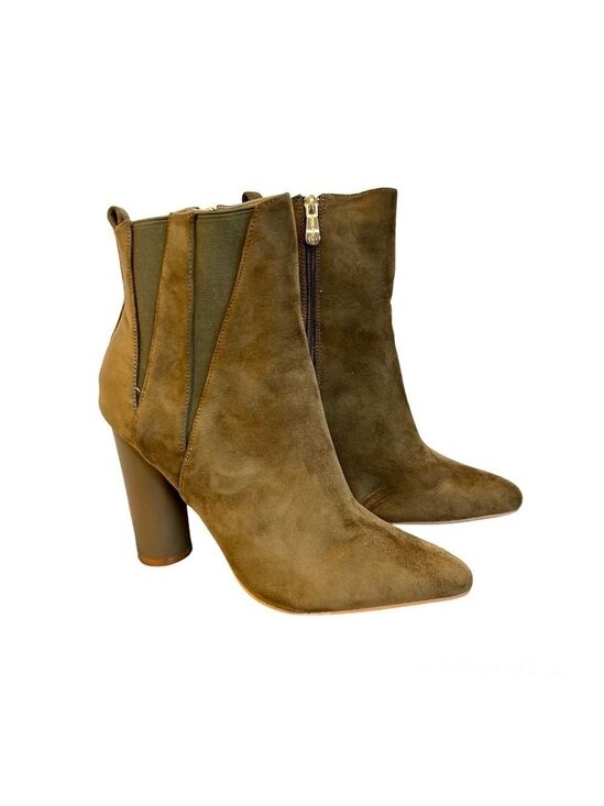 Cape Robbin Shoes - Cape Robbin olive green suede ankle boots Sz 8.5
